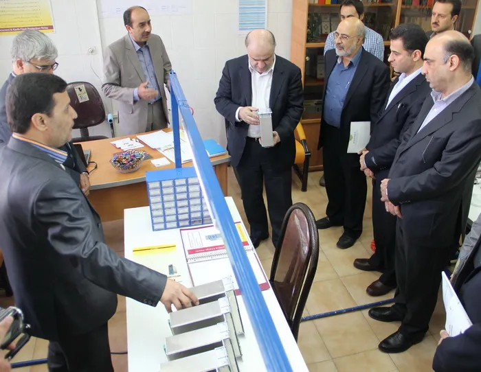 بازدید مدیر عامل محترم شرکت توانیر، از ساخت رله اضافه جریان و خطای زمین نیومریکال